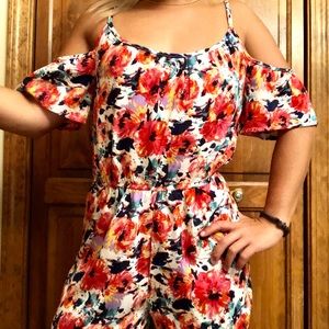 Summer floral romper 💕✨